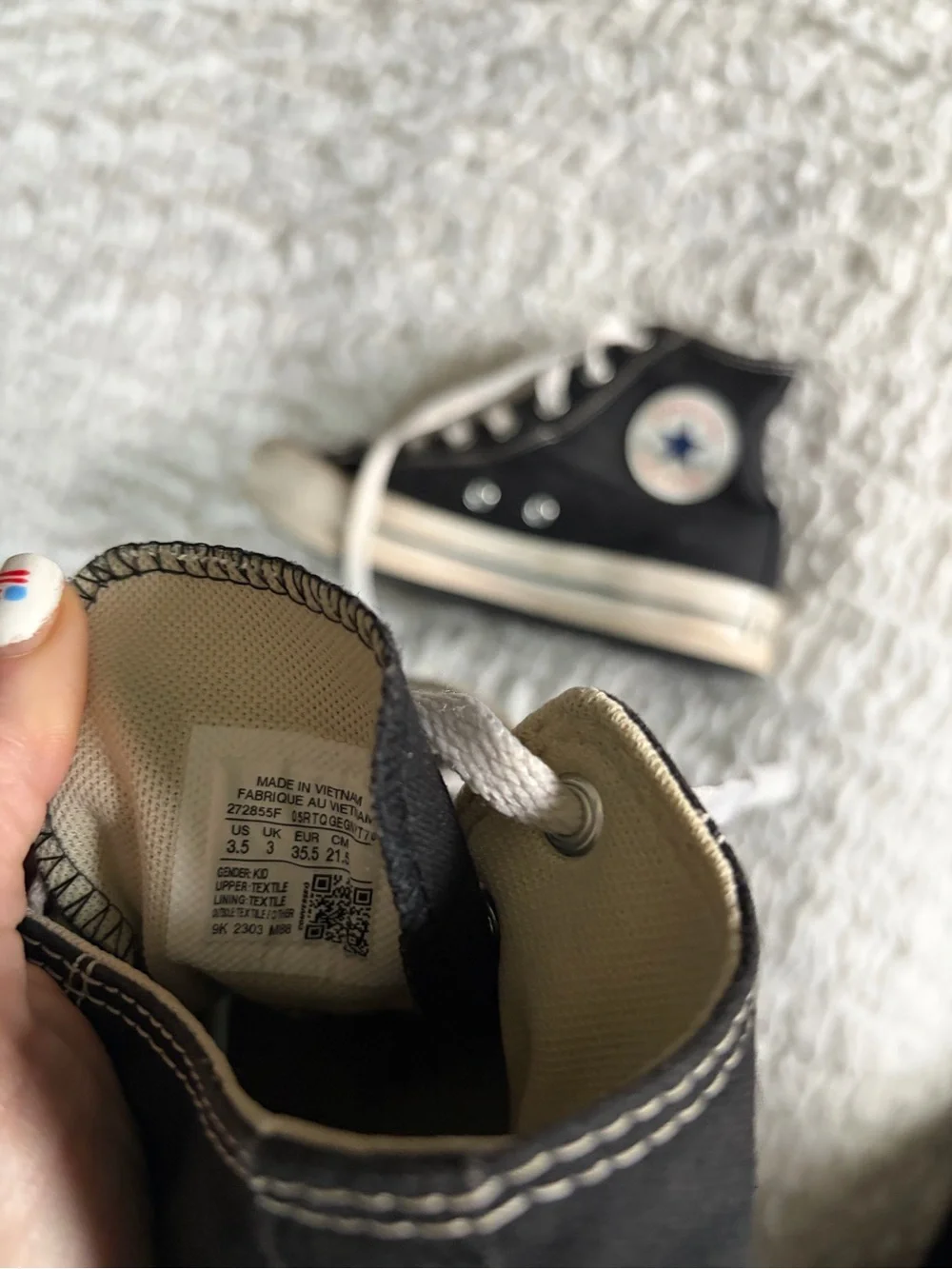 Converse Chuck Taylor All Star Black High-Top Sneakers girls size 3.5